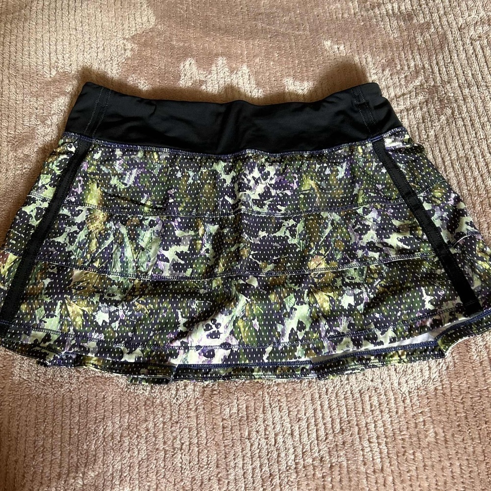 Lululemon Athletica Skort Women Size 6 Black Skirt